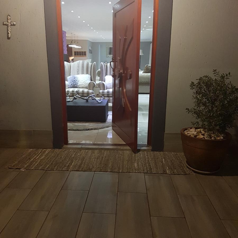 Dinaledi House Hotel Bela-Bela Buitenkant foto