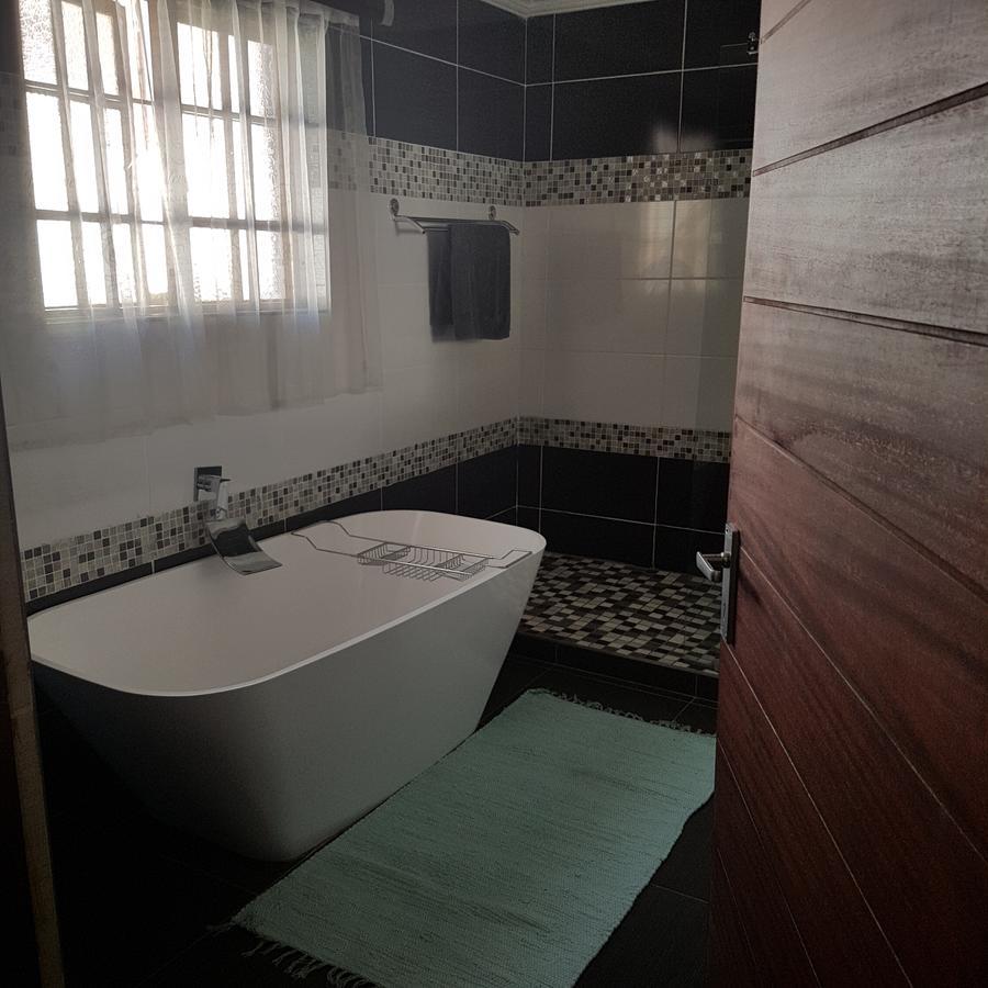 Dinaledi House Hotel Bela-Bela Buitenkant foto